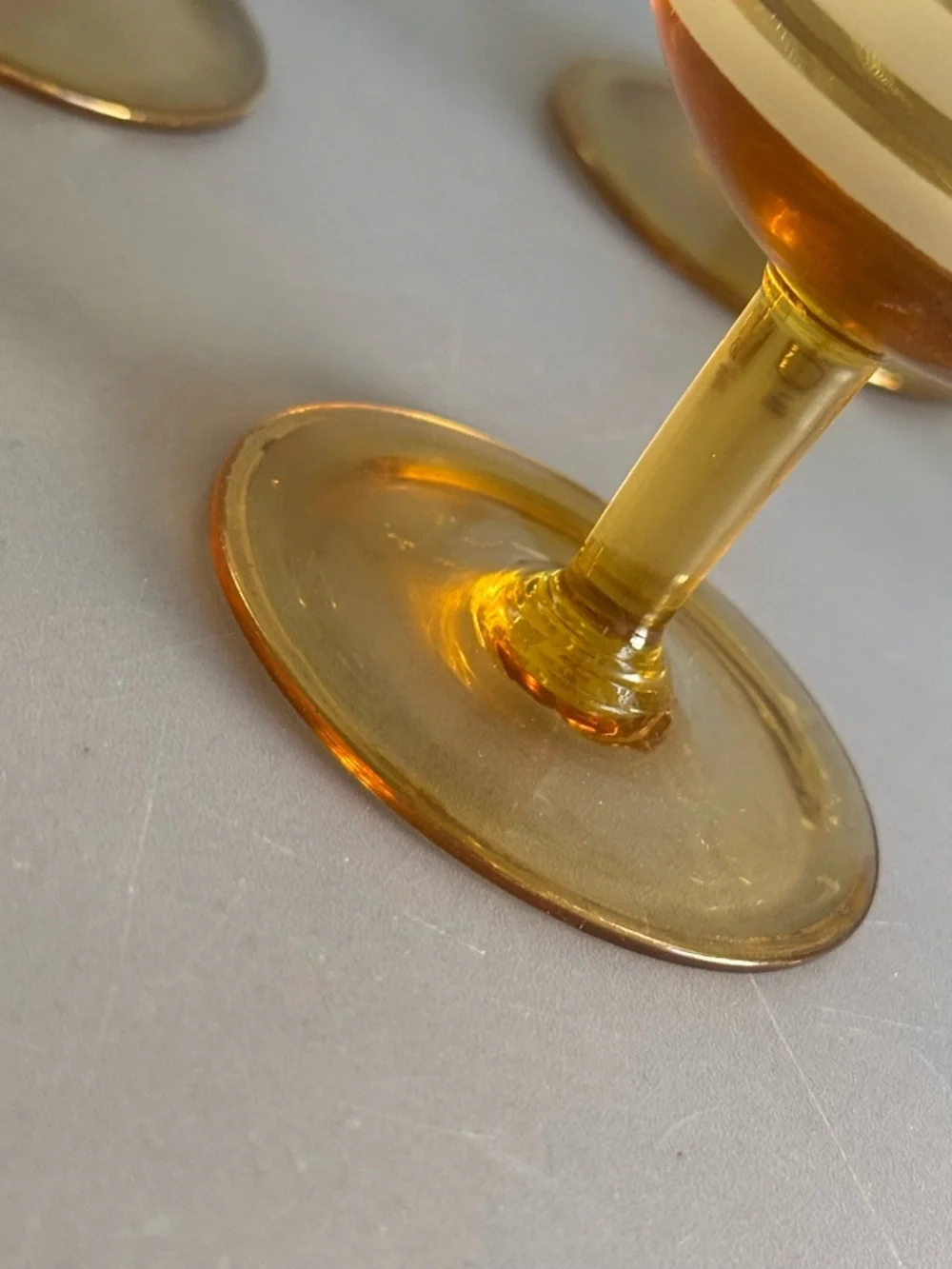 MCM Set of 4 Vintage Amber Wine Goblets with Gold Trim 70’s era